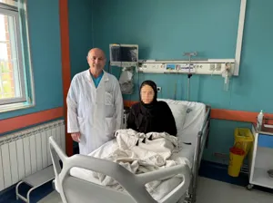 موفقیت چشمگیر تیم پزشکی در جراحی حساس تعویض دریچه آئورت روی مادر باردار ۱۶ ساله تبریز